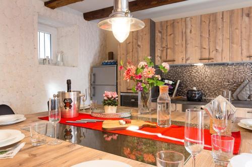 Holiday Home Veli Dvor