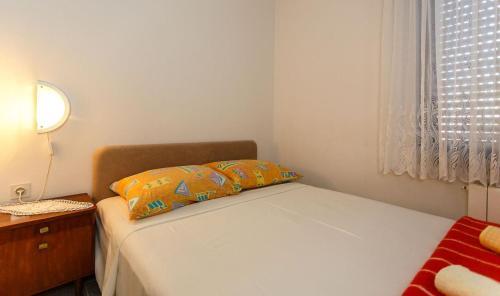 Hostal Apartments And Rooms With Parking Space Krk - 14322