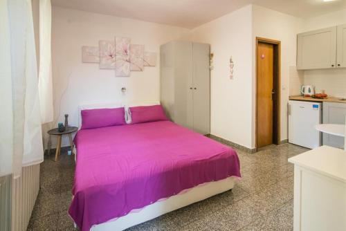 Apartments With A Parking Space Krk - 5423