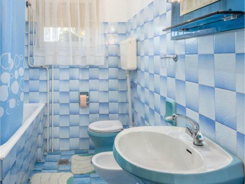 Two-bedroom Apartment In Krsan