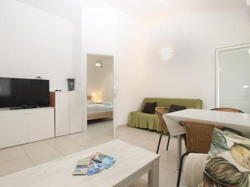 Apartments Milovan 1774