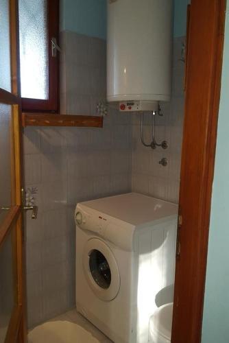 Apartments With A Parking Space Liznjan (medulin) - 14795