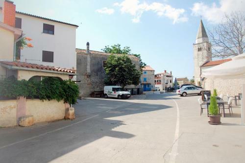 Family 2 Bedroom Apartment