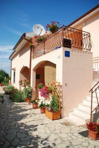 Apartments Vesna 1236
