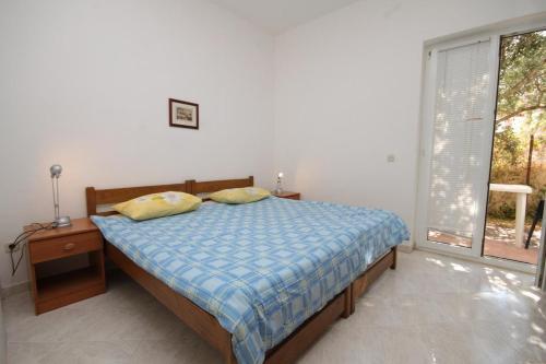 Apartment Liznjan 7240c
