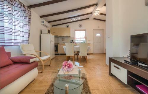 One-bedroom Holiday Home In Marcana