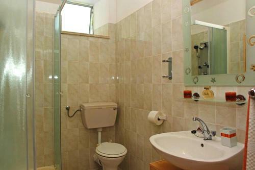 Holiday Home Maritim Lumbarda - Cin101013-f