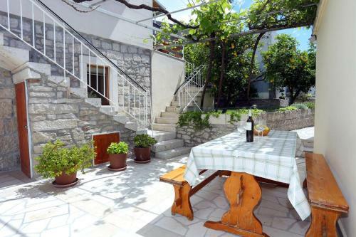 Apartment Lumbarda 156b