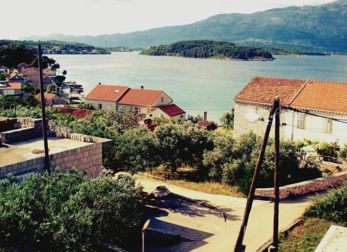 Apartment Lumbarda 12839a
