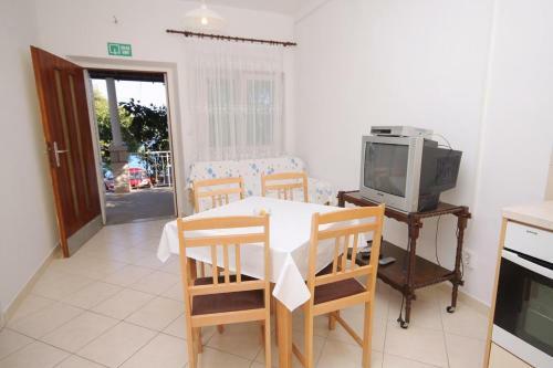 Apartment Lumbarda 9236a