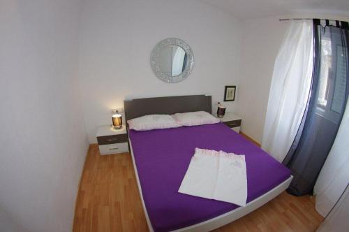 Apartments With A Parking Space Makarska - 12063