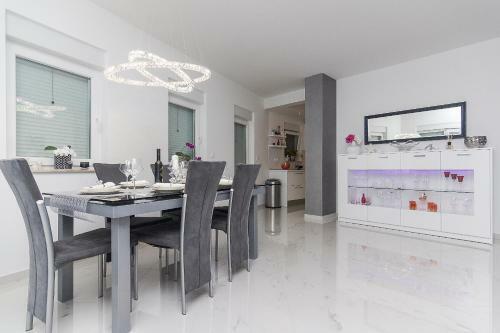 Apartamentos Penthouse Sunset Makarska