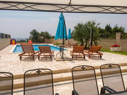 Holiday Home Villa Lendi�