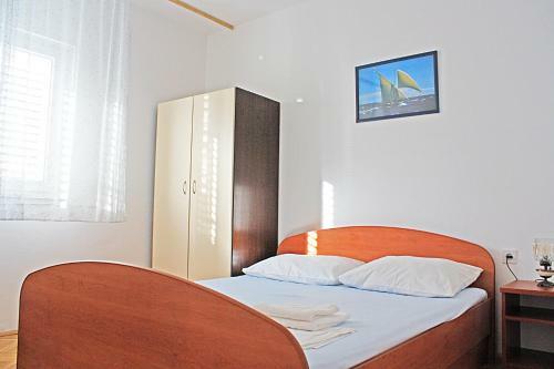 Hostal Bougainvillea Apartments