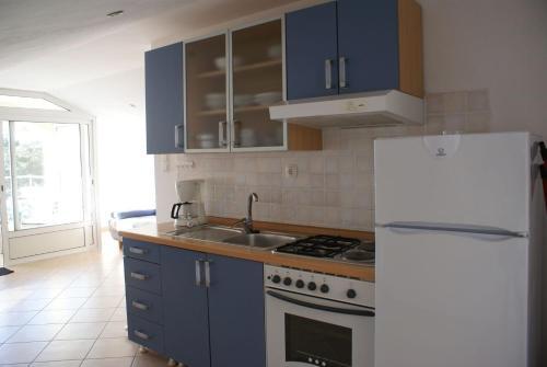 Apartments In Malinska/insel Krk 12794
