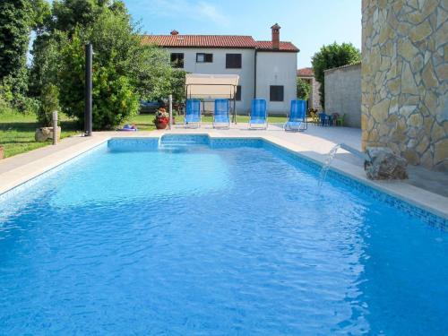 Holiday Home Haus Pinezici (rca151)