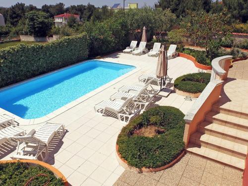 Apartment Skro�e.1