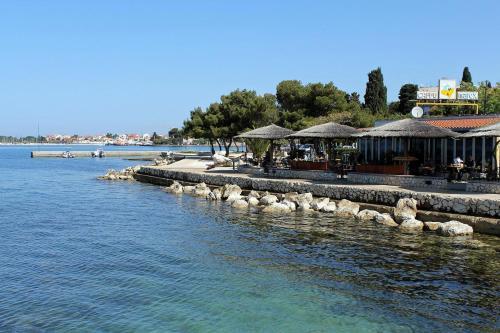 Apartments By The Sea Zadar - 13291