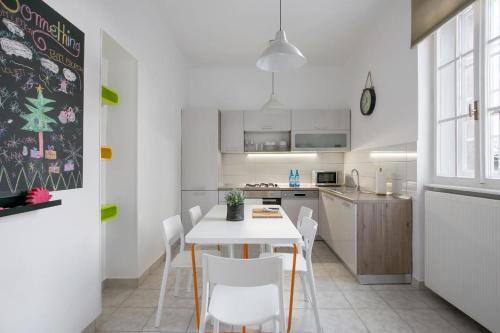 Apartments With Wifi Zagreb - 15096