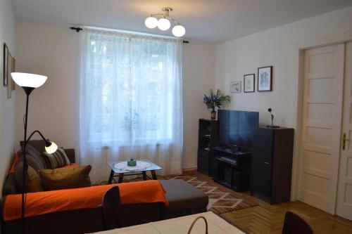 Apartments With Wifi Zagreb - 16061
