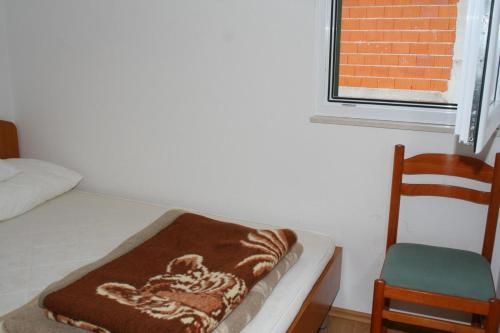 Apartments By The Sea Zaostrog (makarska) - 2649