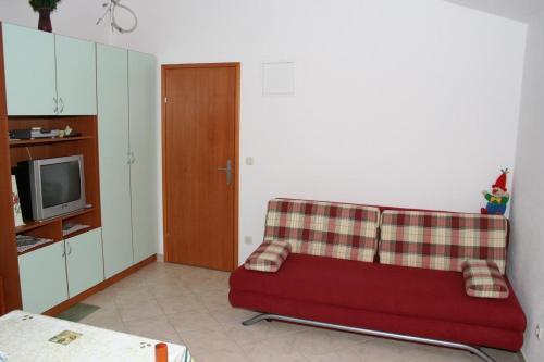 Apartments By The Sea Zaostrog (makarska) - 2649
