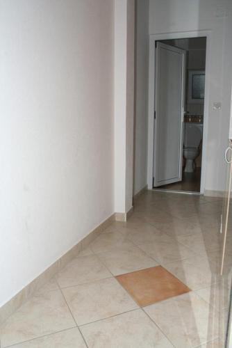 Apartments By The Sea Zaostrog (makarska) - 2649