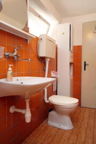 Apartment Zrnovo 9239a