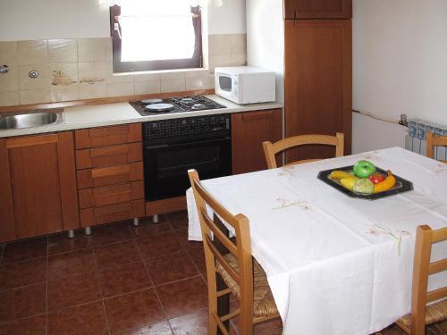 Holiday Home Haus Divna (pul578)