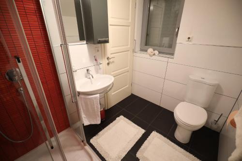 Villa Olive Garden Apartments