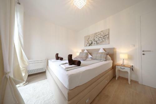 Villa Olive Garden Apartments