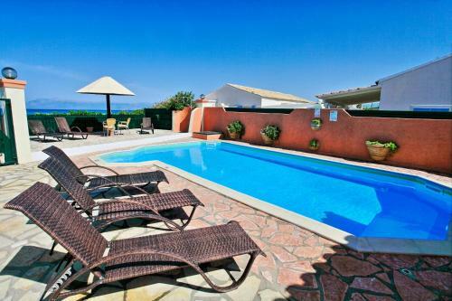 Villa Athanasia Beach House