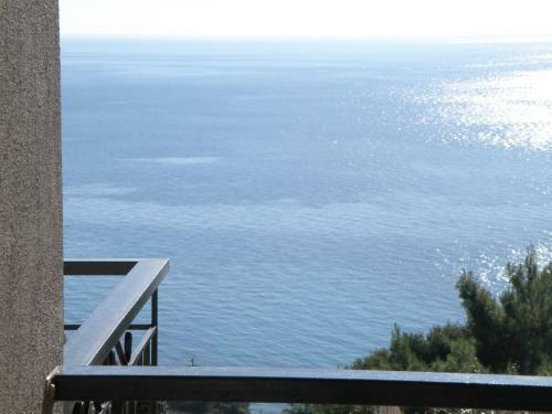 Apartamento Koumaros Hotel