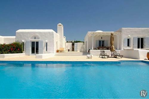 Alyki Villa Sleeps 10 Pool Air Con