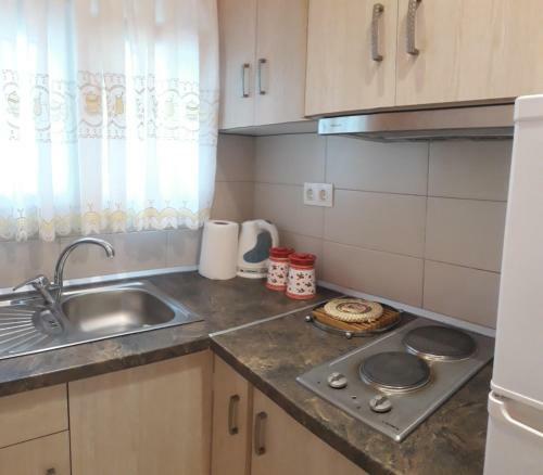Apartamento Elena Rooms-apartments