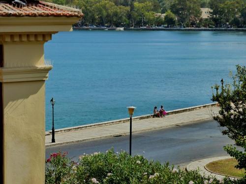 Kallirroi's Luxury Apartment