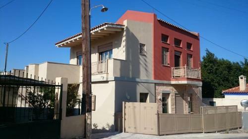Arapakis Apartment 2