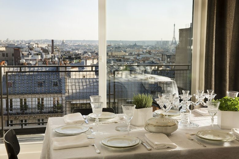 Chat Noir Design Hotel