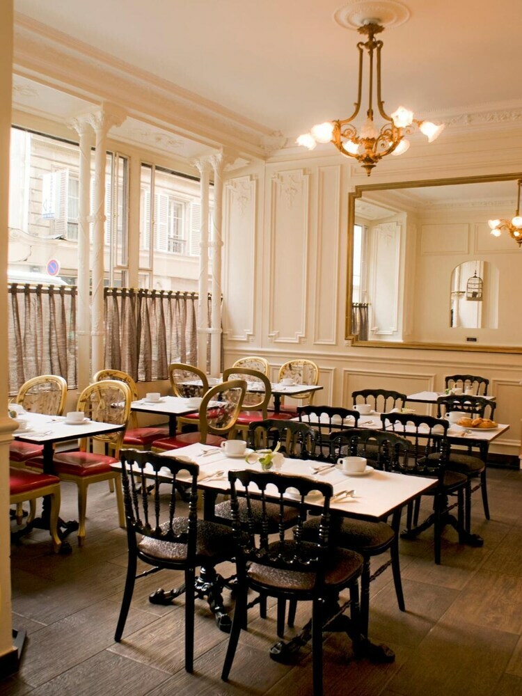 Hotel Peyris Opera