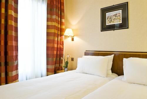 Hotel Yllen Eiffel