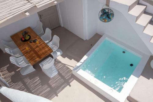 The Globe Suites Villa