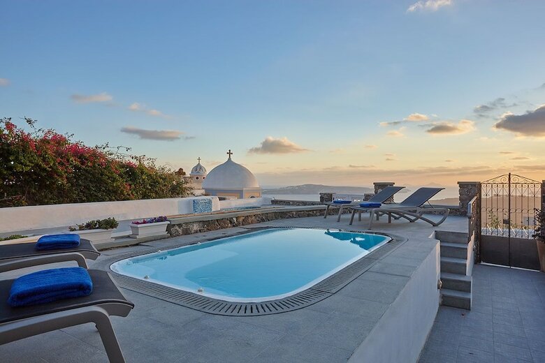 Villa Dakoronia