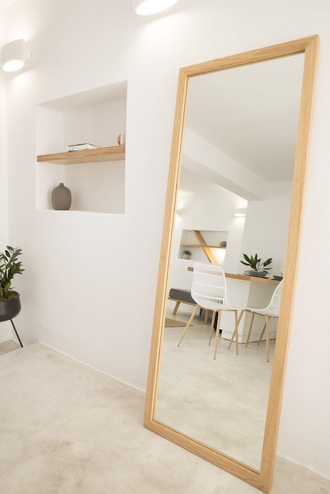 Villa Valery Suites