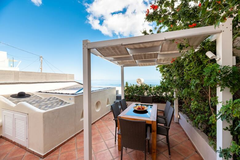 Villa By Hotel Thira