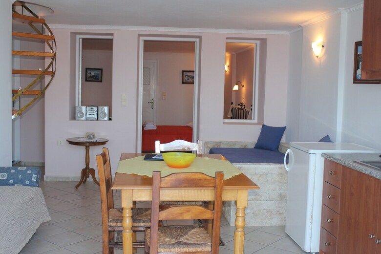 Villa By Hotel Thira