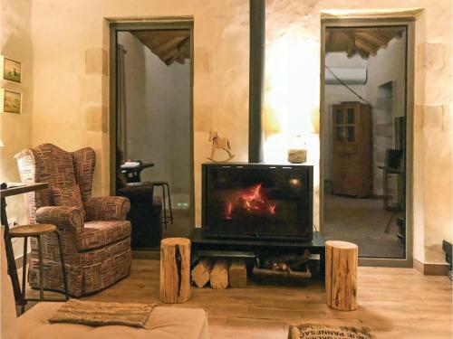 Four-bedroom Holiday Home In Kardamyli