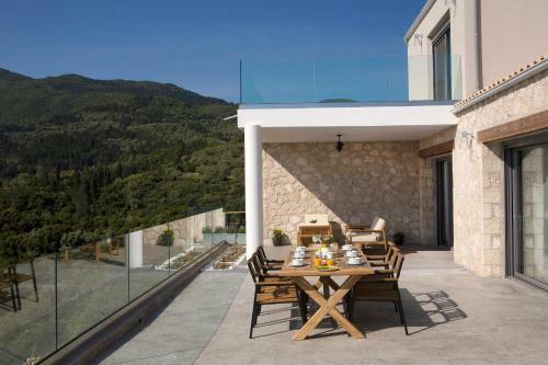 Rachi Sea View Villas