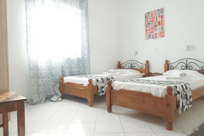 Hostal Fardini Seaside Hotel