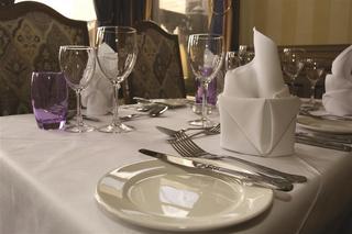 Best Western Oaks Hotel