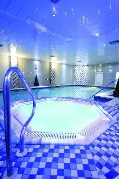 Best Western Oaks Hotel